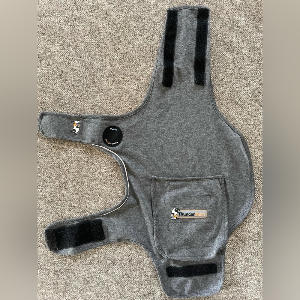 ThunderShirt-like new!